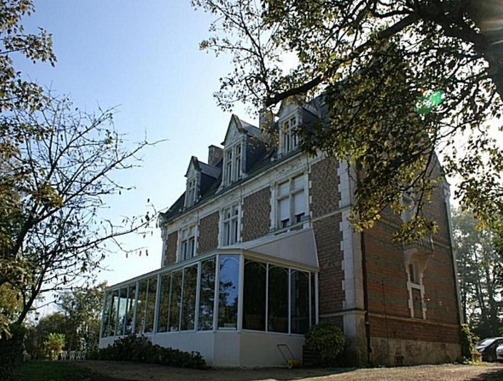 Chambres D'Hotes Du Haras De Coddes Cercy-la-Tour Exterior photo